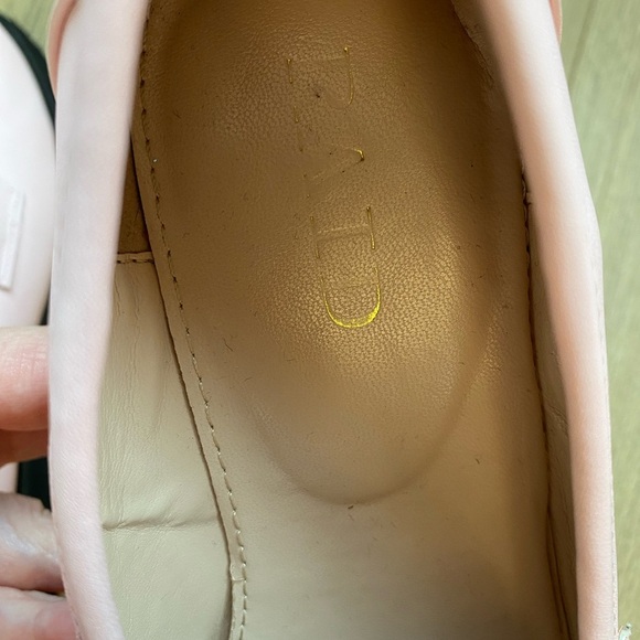 Raid Chunky Pink Loafers with Gold Accent Size 4 - Picture 8 of 11